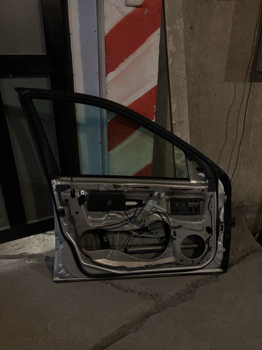 Mercedes W203 предни врати