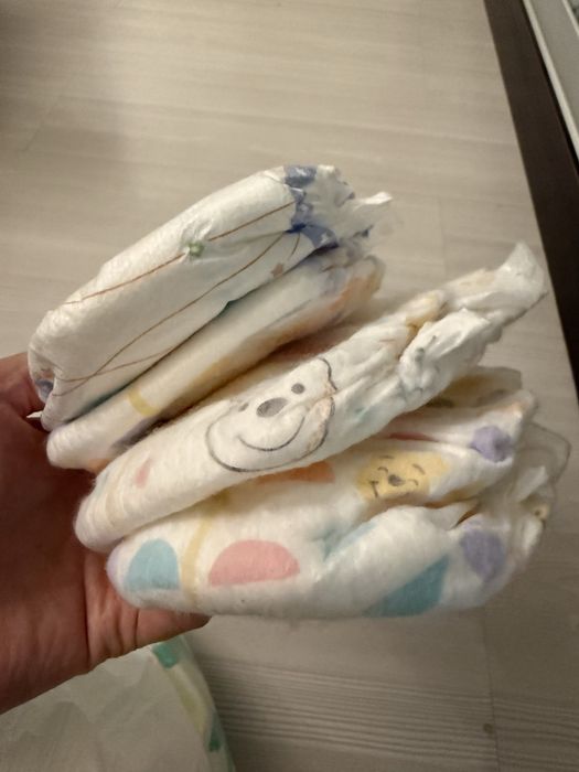 Подгузники Huggies 3 размер НОВЫЕ