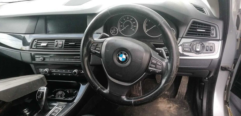 Dezmembrez BMW Seria 5 F11 2.0 d 2011