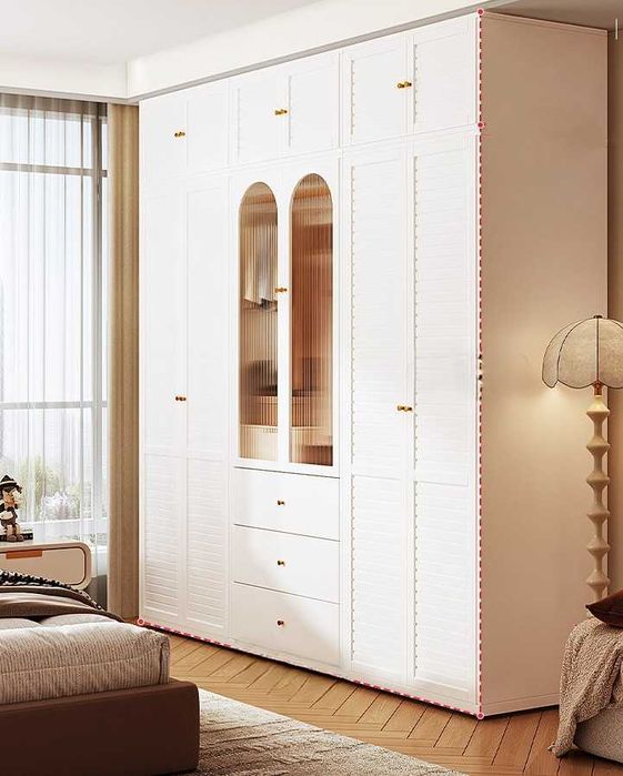 Шкаф для спальни с полками для одежды\shkaf kiyim saqlashga qulay