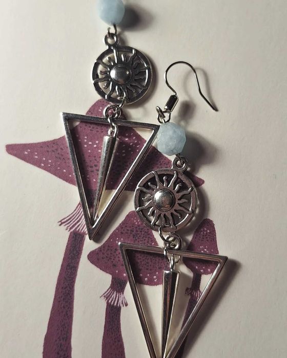 Ръчно изработени обеци от естествени кристали