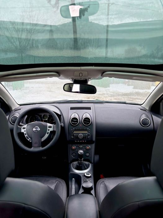 Vǎnd Nissan Qashqai