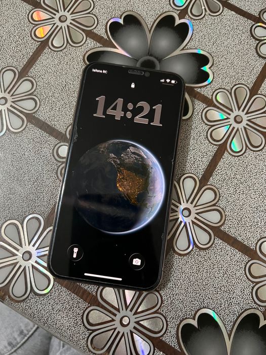 Vând iPhone 11 Pro