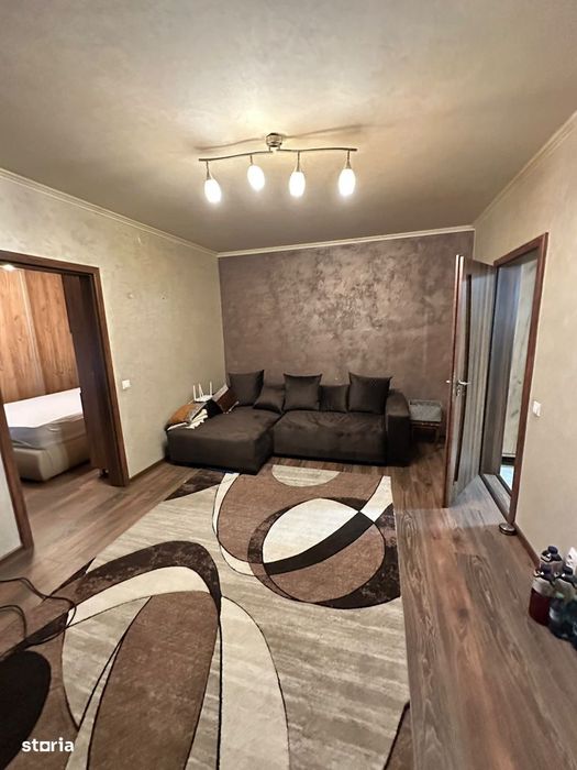 Se închiriază Apartament 2 camere nedecomandat Podul Ros bld Tutora