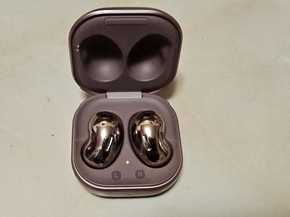 Слушалки Samsung Galaxy Buds live Bronzez