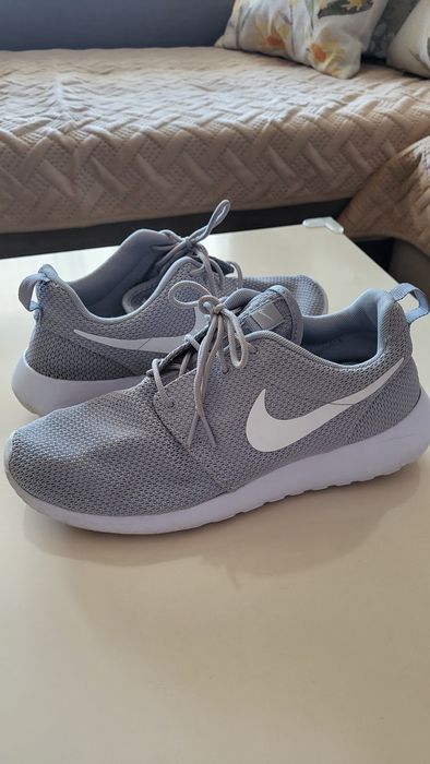 Дамски маратонки Nike