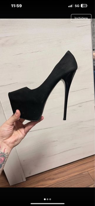 Pantofi  stiletto