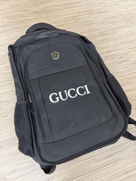 Ghiozdan Gucci nou nouț
