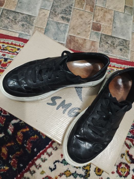 Таза былғарыдан красовка сатылады