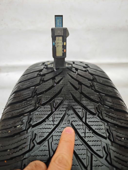 Anvelope 235/60/18 iarna M+S Nokian