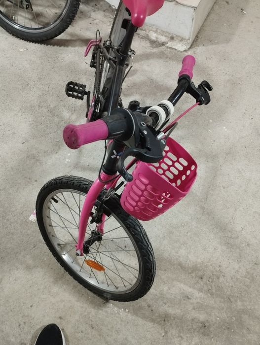 Bicicleta pentru fetite