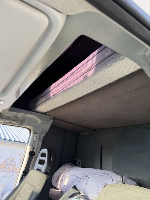 Vand sau schimb Duba Iveco daily  xxl plus remorca 3.5t