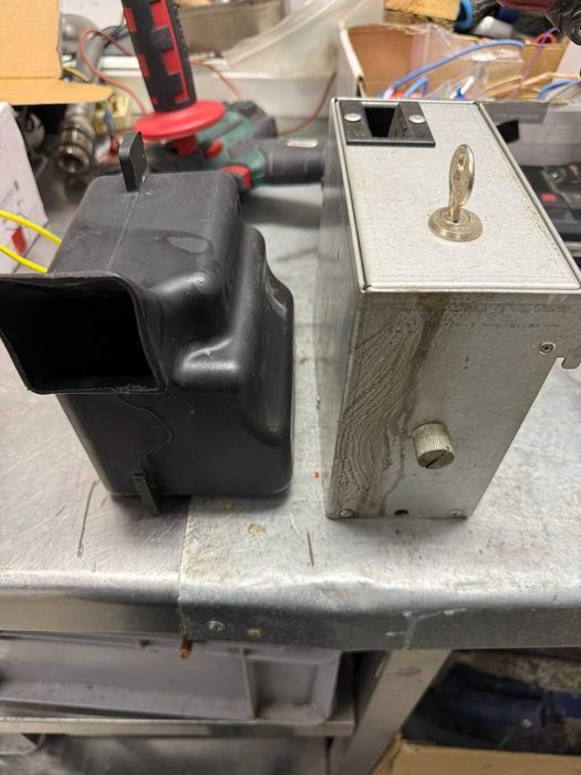 Монетник за вендинг автомати CASH FLOW 560