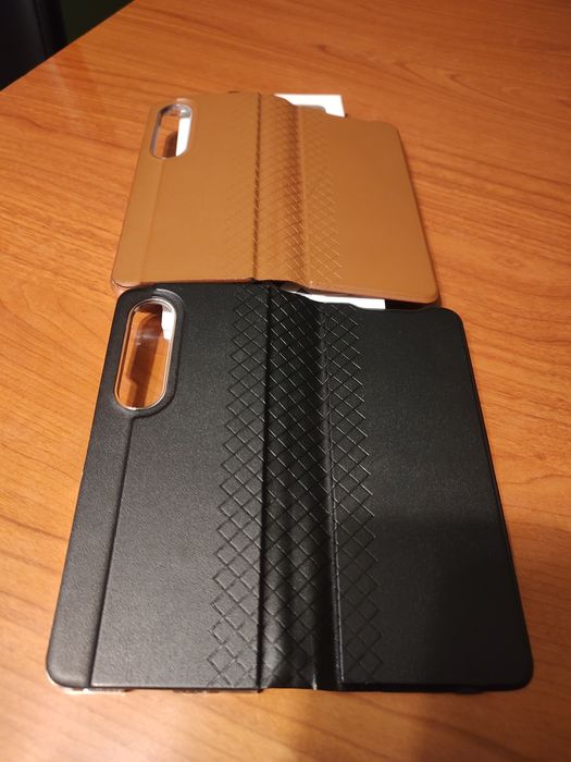 Husa Z Fold 4 Dux Ducis Brill  - Impecabila + Cadou