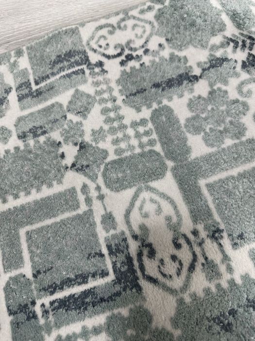 Продам ковер  шелковый натуральный