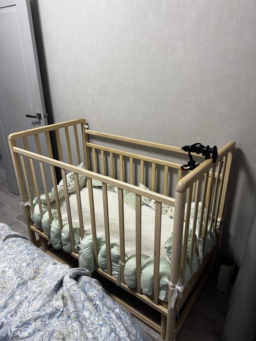 Продам детскую кровать