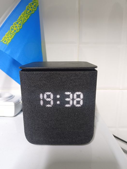 Продам Яндекс станцию