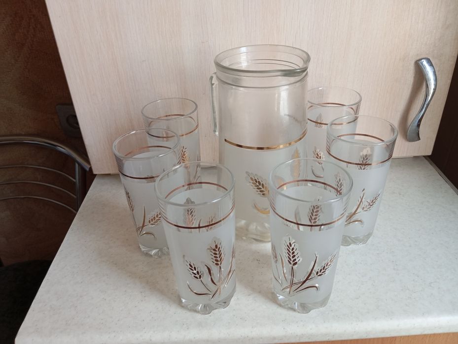 Продам стаканы стекло