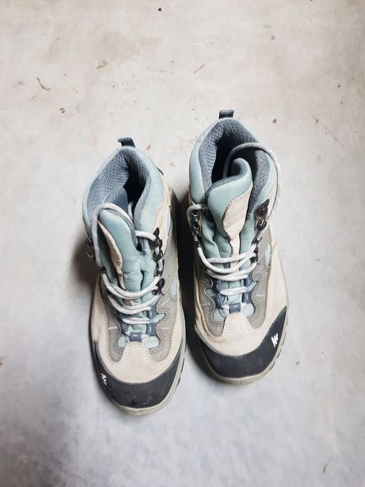 Зимни обувки  от естествена кожа