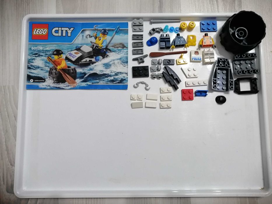 Pachet 3 seturi LEGO City: 60090 + 60126 + 60156
