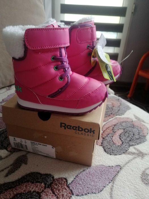 Нови ботушки Reebok