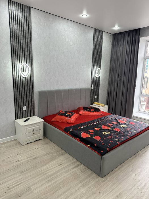 Сдам 1 ком квартитиру по суточно.