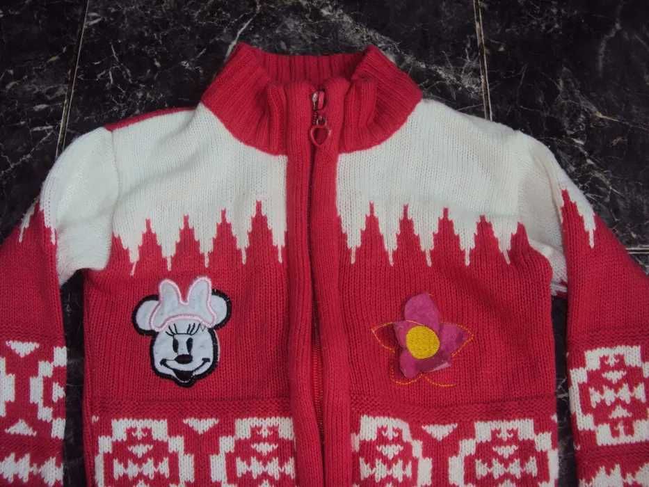 Кофточки теплые. На 2- 4 года