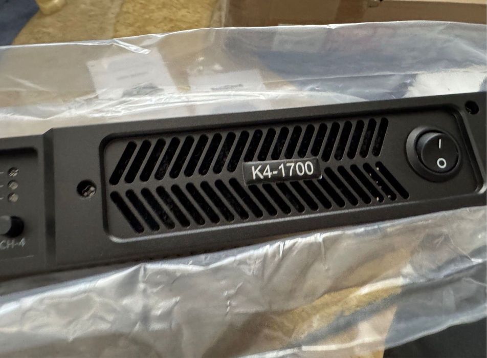 Sinbosen k4-1700 1700w 8ohm 4 canale