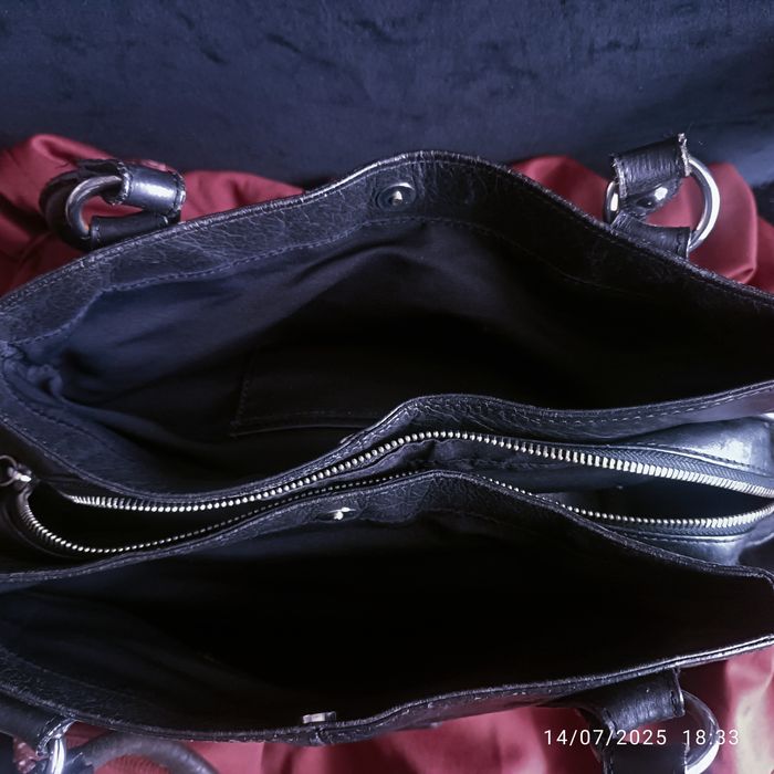 Чанти от естествена кожа