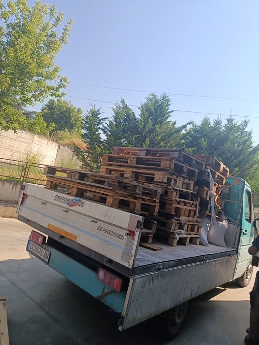 Транспортни услуги почитане на стари градини