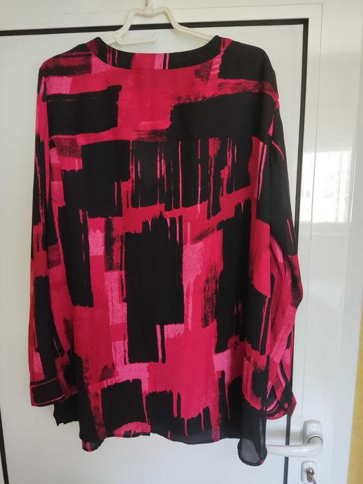 Дамска блуза в червено и черно