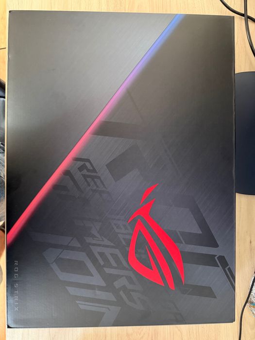Asus Rog Strix G17 i7-10750H GTX 1660Ti