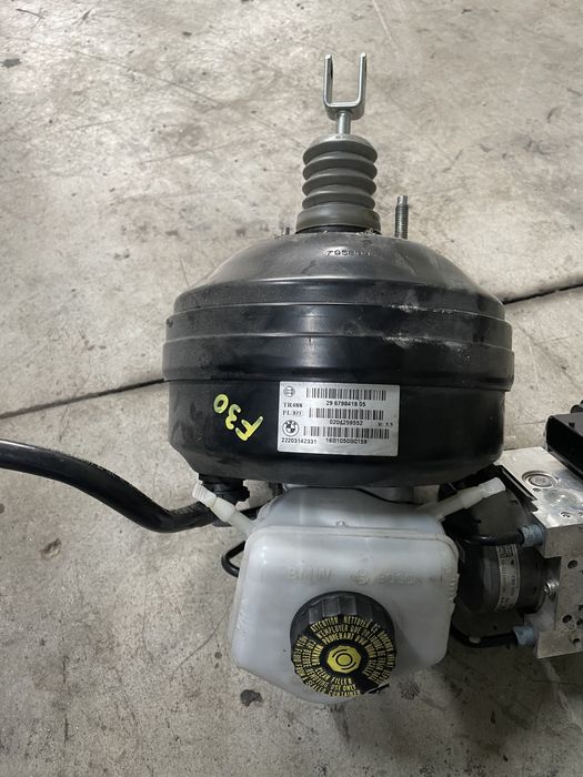 Tulumba frâna BMW f30 f31 f32 seria 3 4 + servo frâna