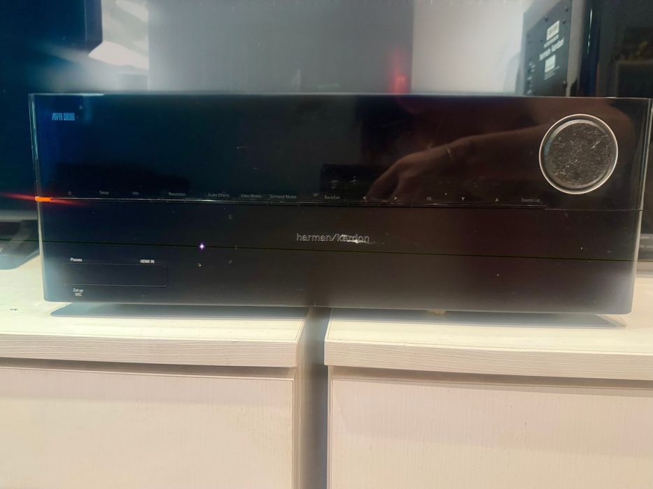 Harman Kardon Premium Home Cinema 5.1 + AVR 370 | 200W Subwoofer | Wi-Fi | AirPlay