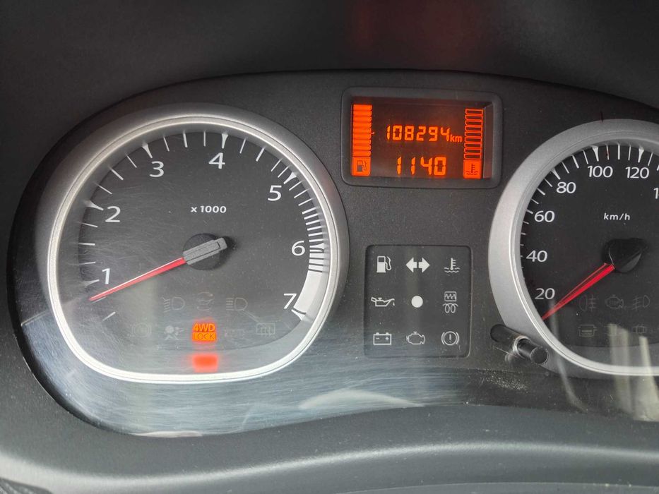 Vand Dacia Daster 4x4 Disel, motor 1,5.,108.000 km. reali.,