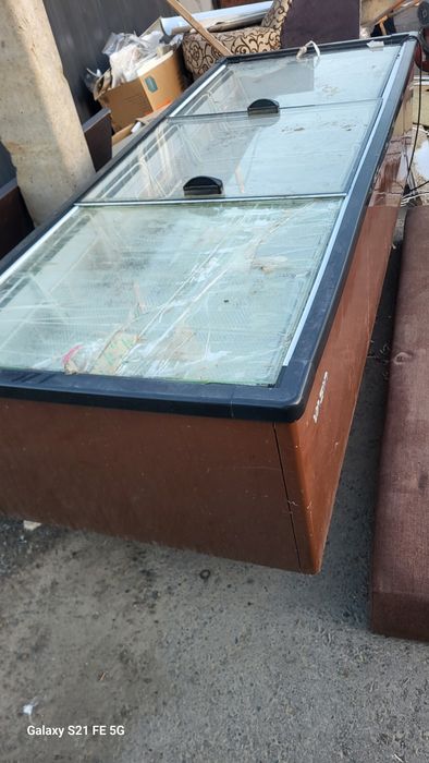 Продам холодильник
