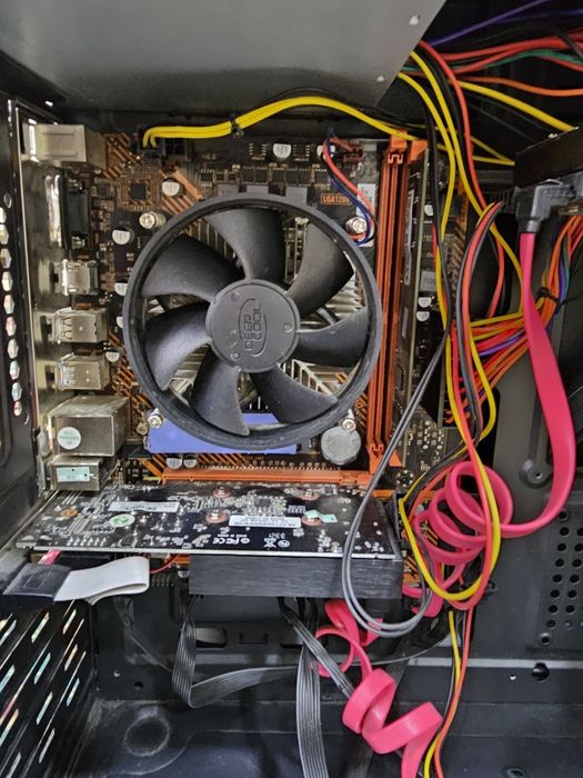 Продаётся компьютер пользовался 3 месяца