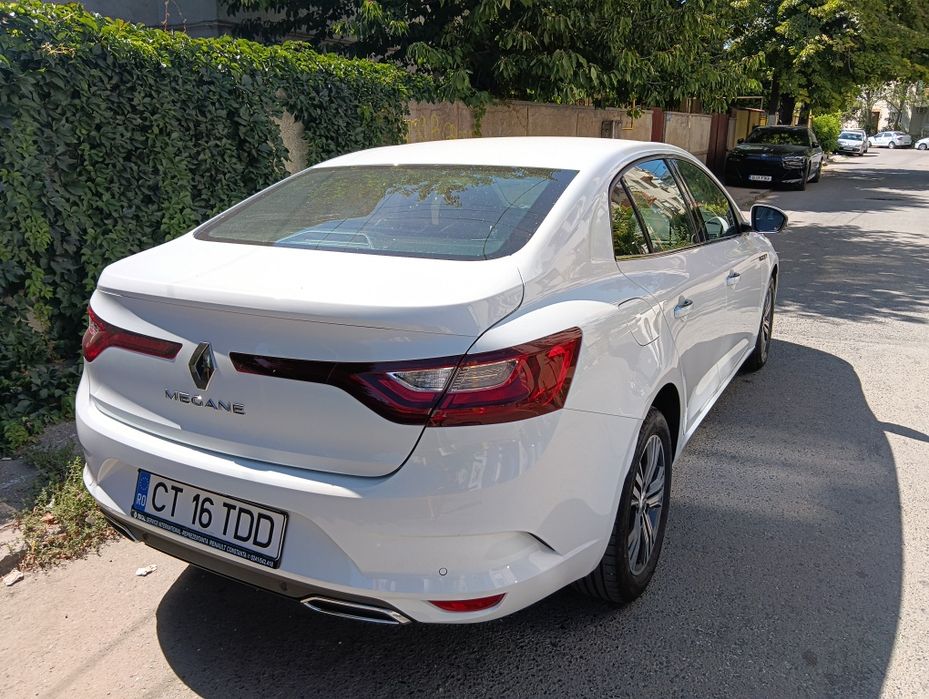 Vând Renault Megane echipare zen 2022,140CP