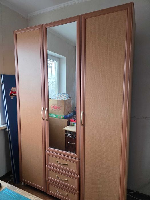 Шкаф для спальни\прихожей