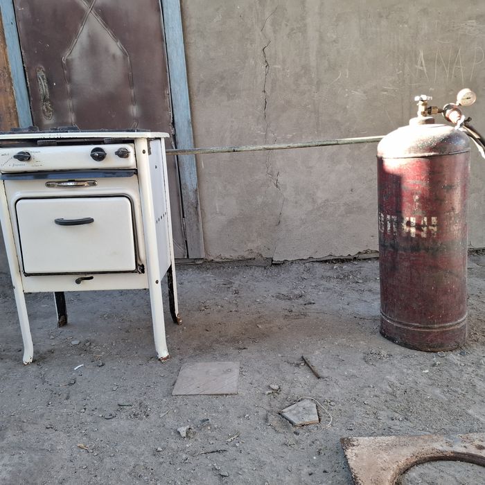 Прихожка в отличном состоянии, газ плита с большим балоном, пр