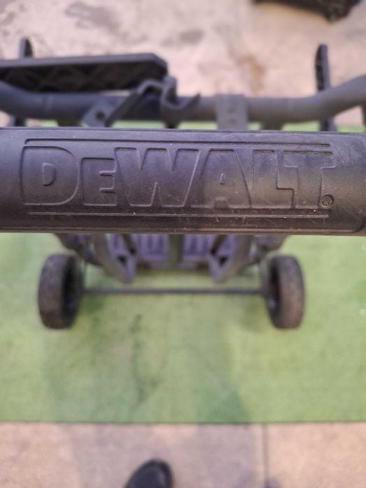 Количка за куфар DEWALT Toughsystem 150кг
