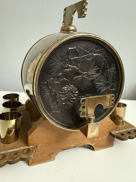 Винтажный набор для напитков