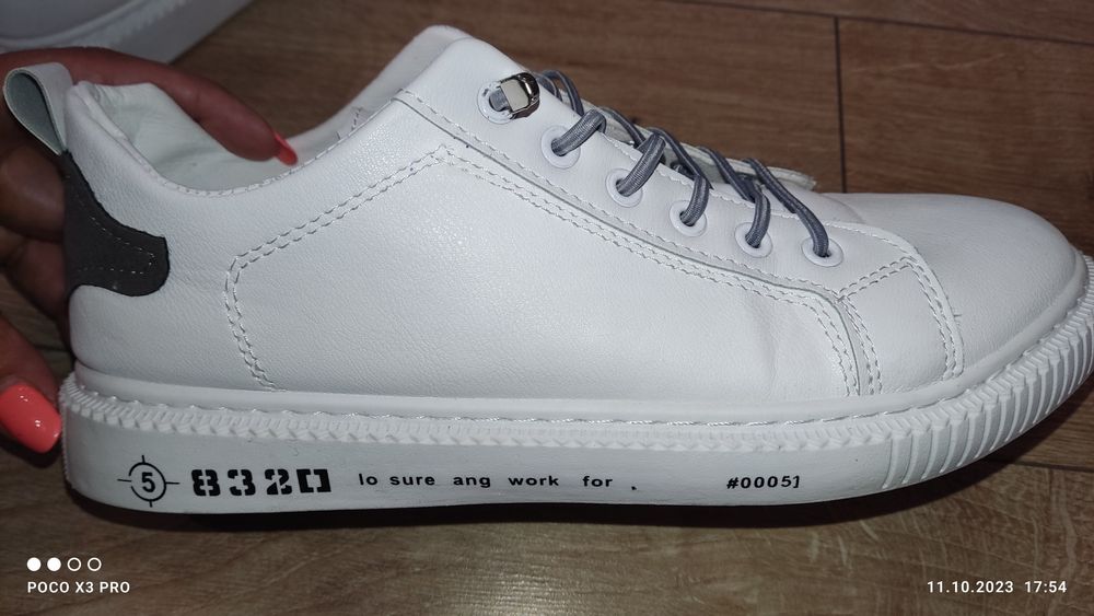 Спортни обувки, маратонки - унисекс