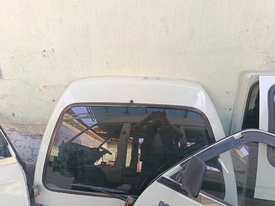 Дамас орка капот ён эшиклар.