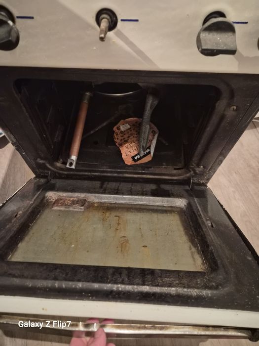 Продам две газовые плиты