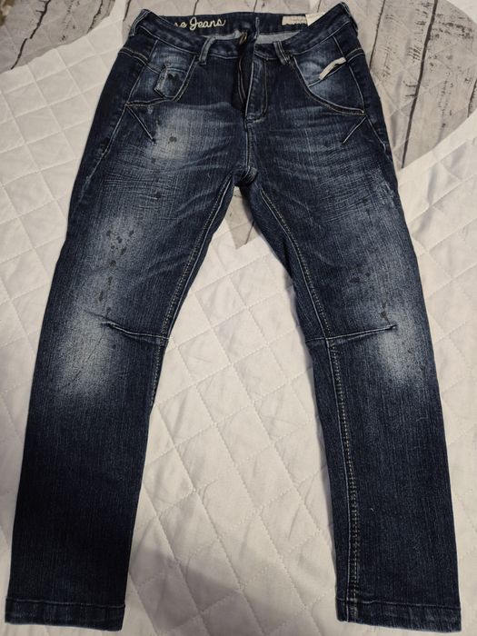 Дънки в добро състояние