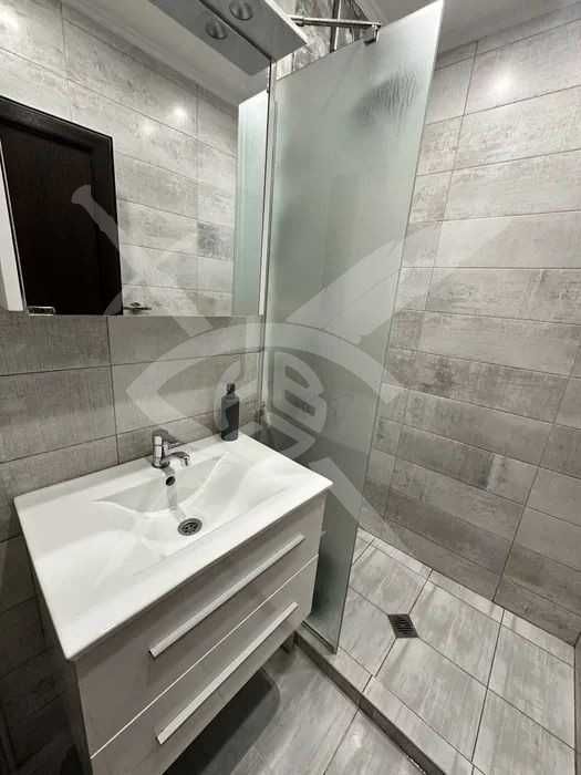 Дава се под наем Двустаен апартамент в Варна, Погреби - 55 кв.м за 500 € - Снимка #5