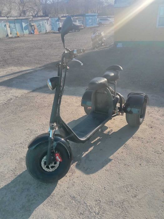 Электровелосипед черный (почти не пользовались)