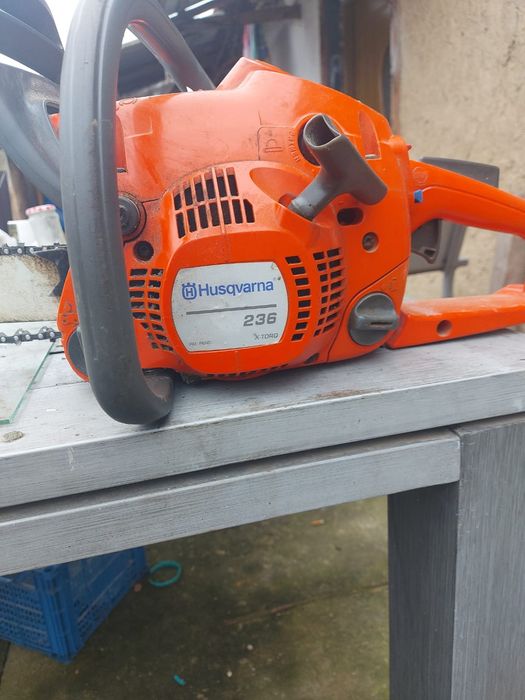 Drujba Husqvarna 236