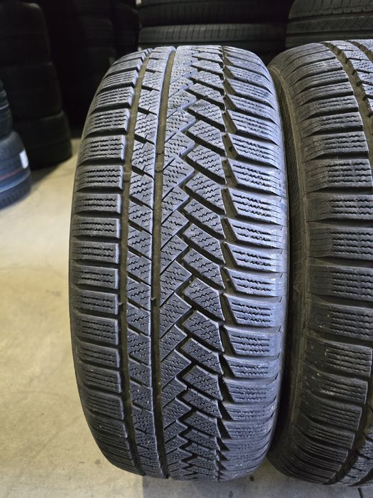 235/55/19 Continental 4бр